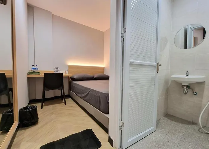 Check Inn at Citarum Semarang